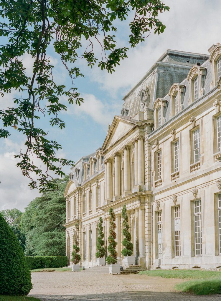 Have your Wedding at Château de Champlâtreux with Jennifer Fox Weddings